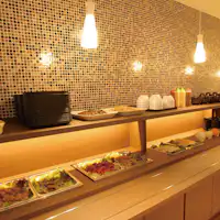 เคาน์เตอร์เสิร์ฟอาหาร