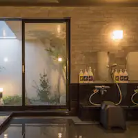 ห้องอาบน้ำรวมชาย