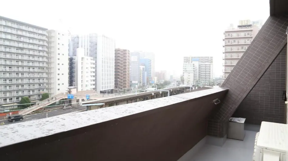 C&J HOTEL