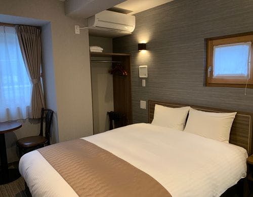 【禁煙】ダブルルーム　１７米