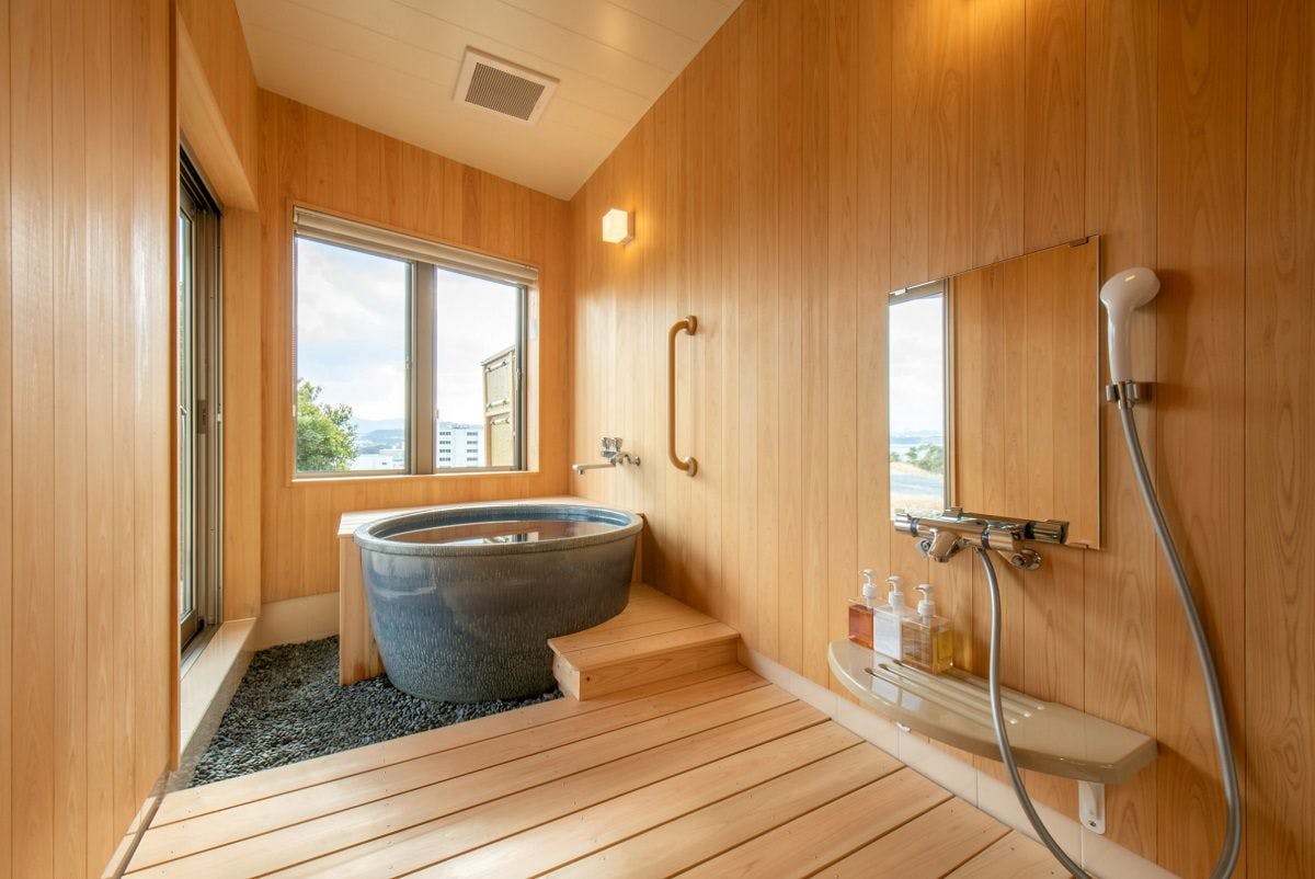 【천연 온천】반노천탕 (도기탕 예시)