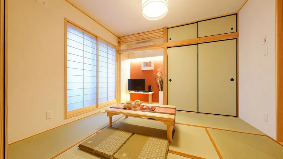 Yadoya Uguisu