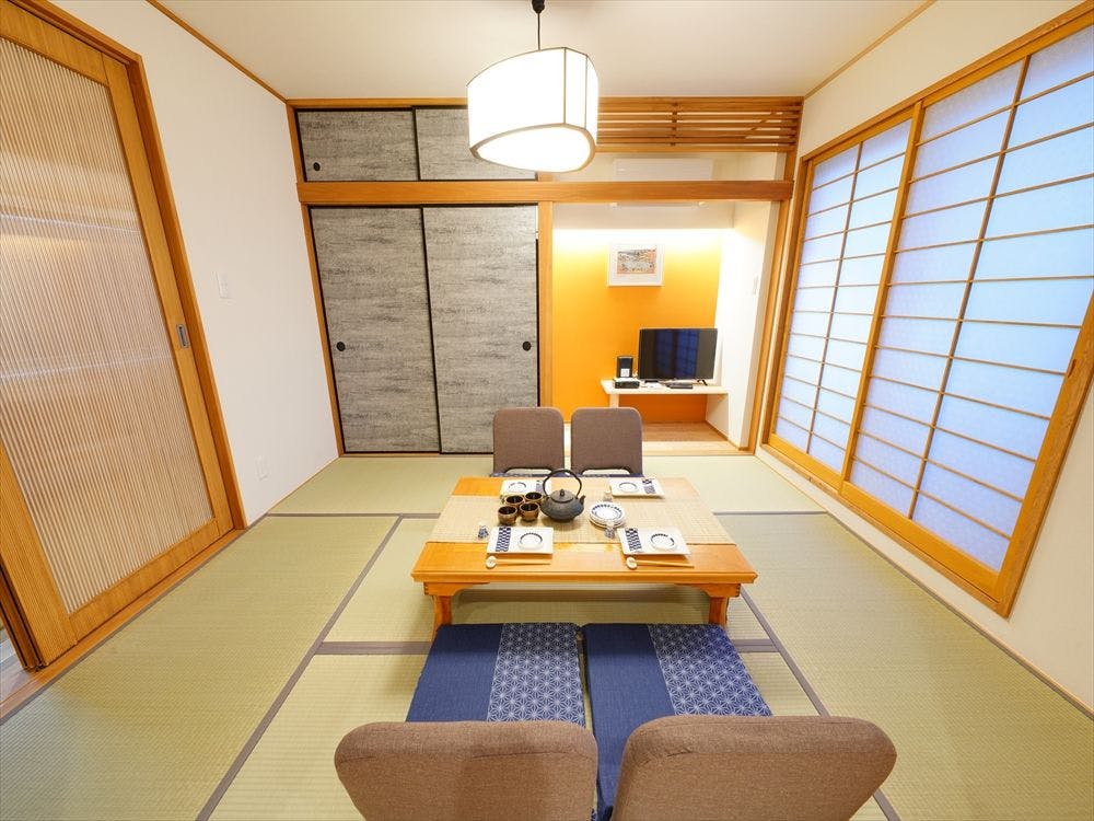 Yadoya Uguisu