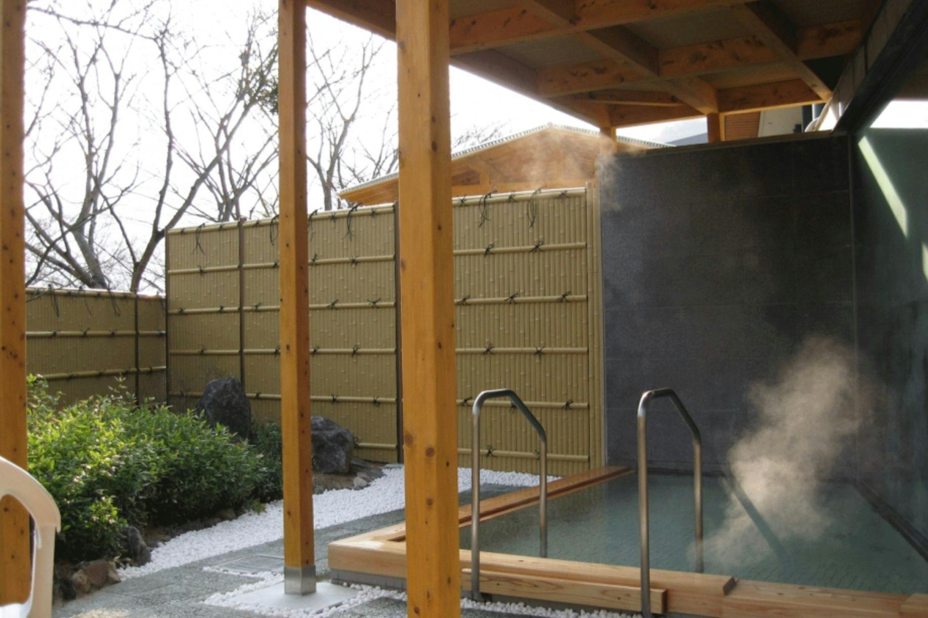 น้ำพุร้อนอิบุกิ