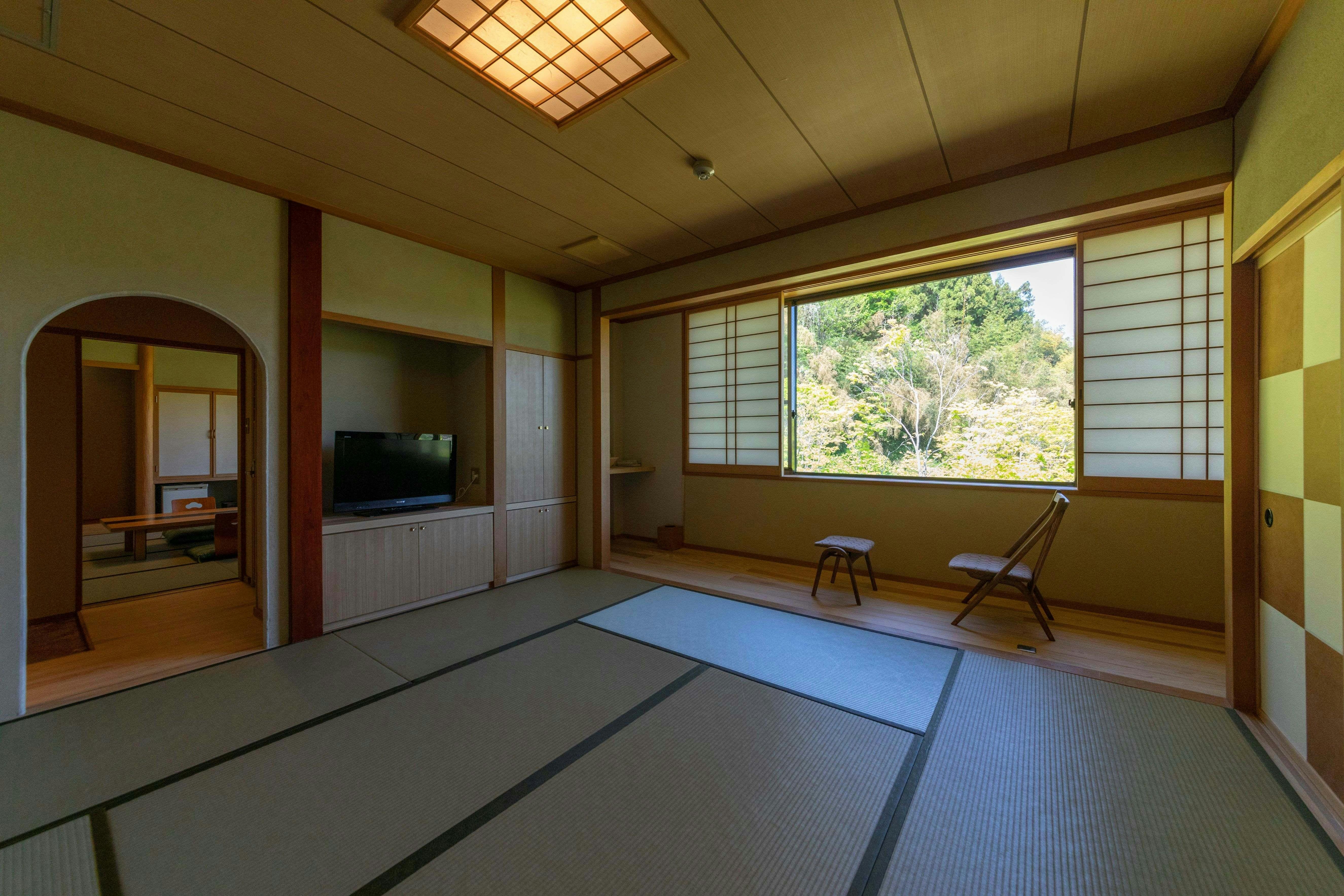 Sawaotsu Onsen Uchimi Ryokan