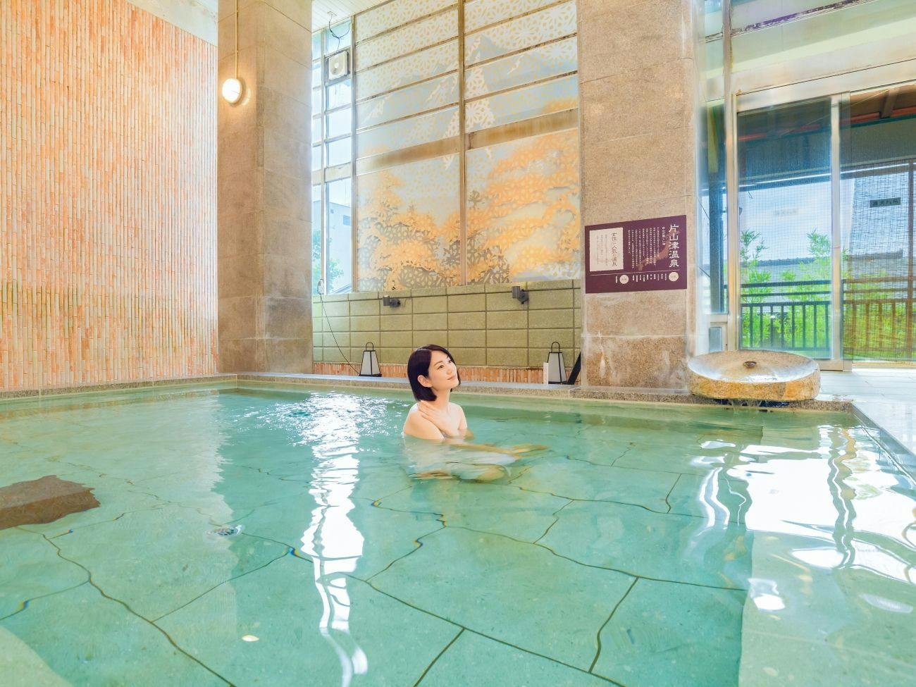 Ooedo Onsen Monogatari Wanwan Resort Yataya Shotoen