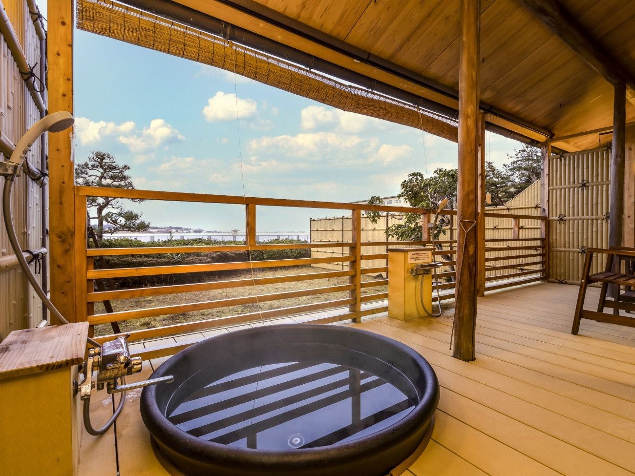 大江戸温泉物語わんわんリゾート 矢田屋松濤園 - 宿泊予約【Yahoo