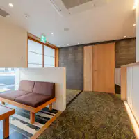 ทางเข้า Hachi Inn