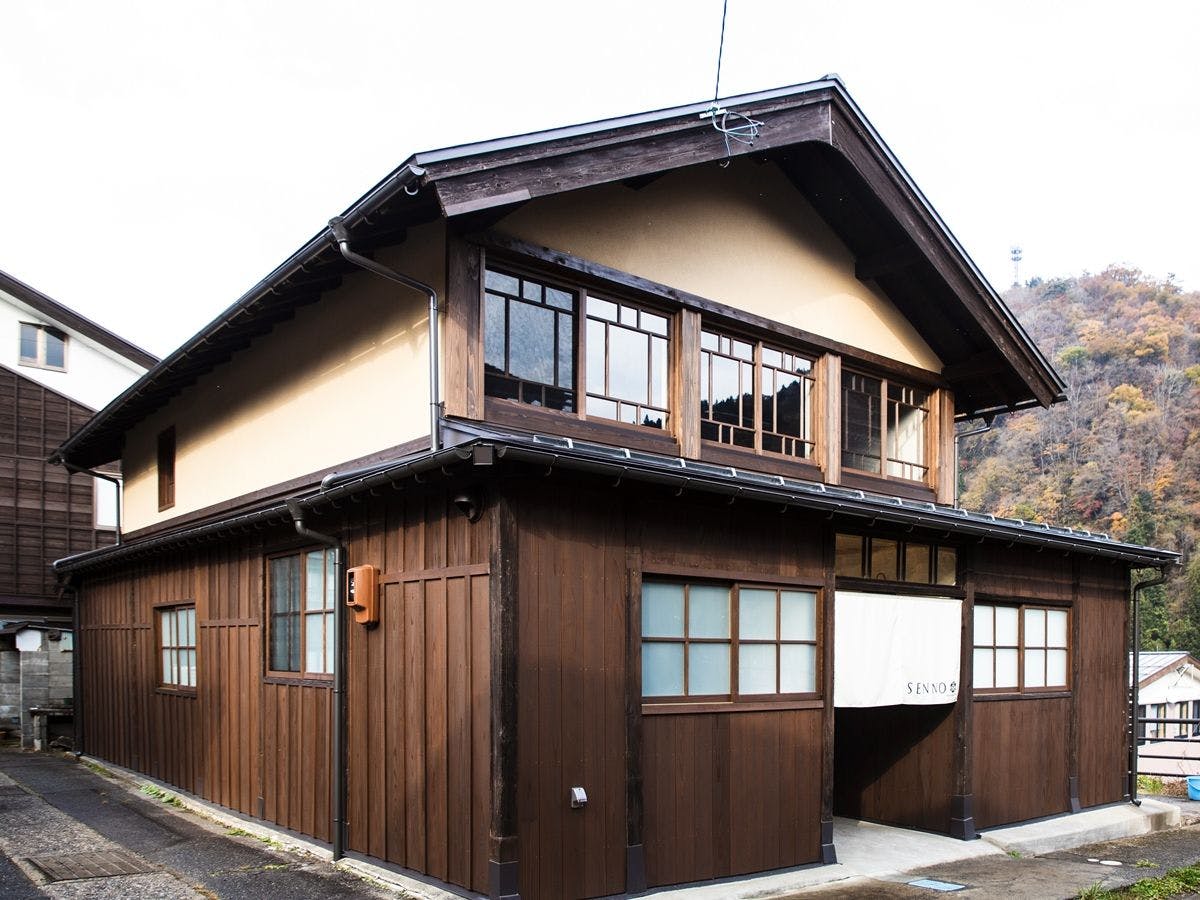 Whole Building Inn SENNO