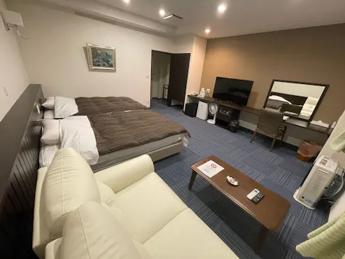 道路/停车场侧/别馆单人房