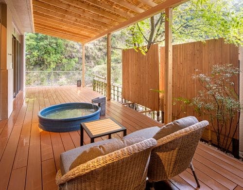 露天風呂付き客室「山桃」