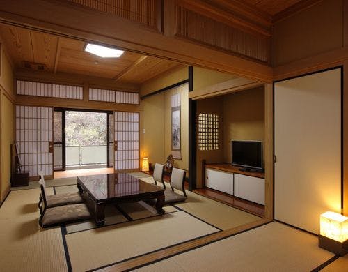 「曙」和室12畳/川側