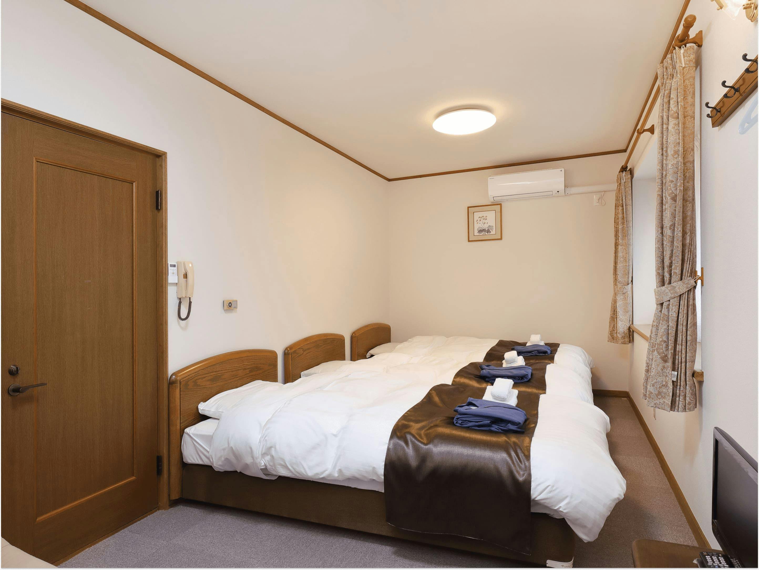 Hachimantai Onsen Village Pension Hinode