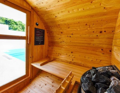 エグゼクティブ　バレルサウナ内部