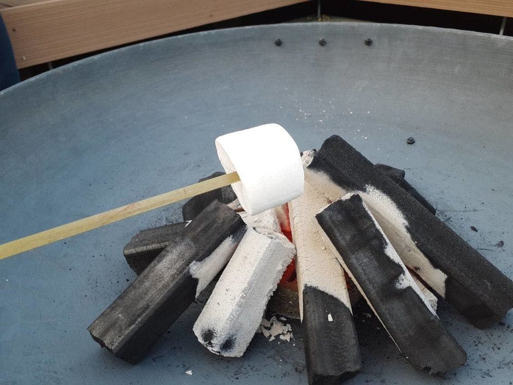 มาร์ชเมลโล่ย่าง