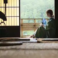 在露天温泉休息处半兵卫之家放松身心。