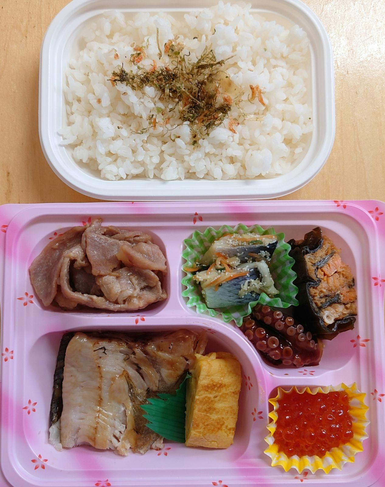 เบนโตะปลาฮอกเกะจากริชิริและเรบุน