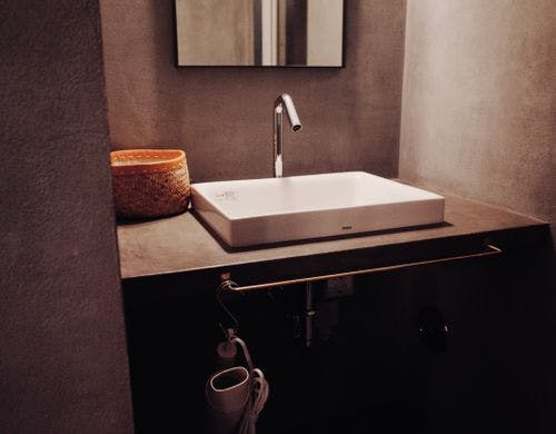 洗面台・ヘアドライヤー