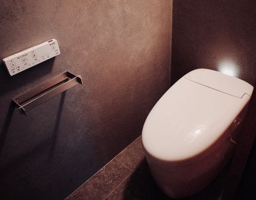 タンクレストイレ