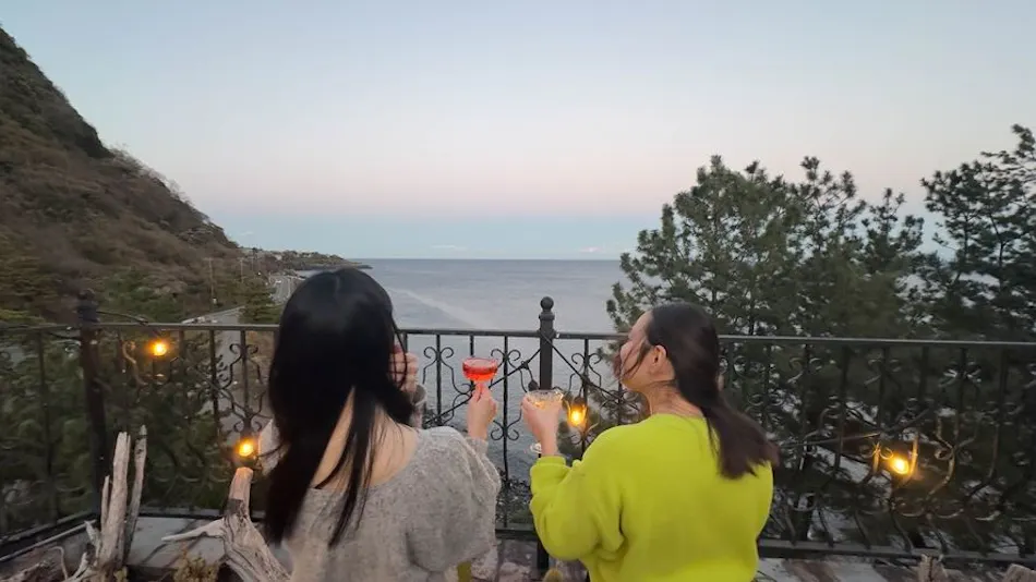 ISANA Resort: Natural Private Hotsprings and Ocean View Boutique Hotel