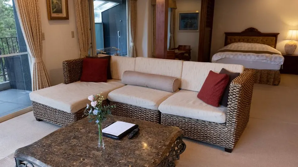 ISANA Resort: Natural Private Hotsprings and Ocean View Boutique Hotel