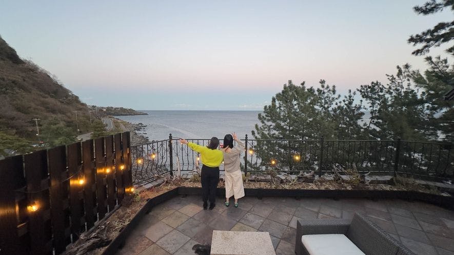 ISANA Resort: Natural Private Hotsprings and Ocean View Boutique Hotel