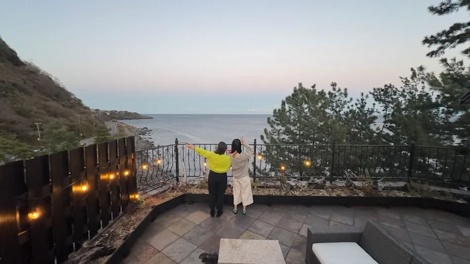 ISANA Resort: Natural Private Hotsprings and Ocean View Boutique Hotel