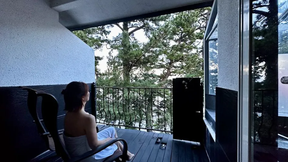 ISANA Resort: Natural Private Hotsprings and Ocean View Boutique Hotel