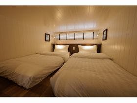 ＧＲＡＮＨＩＬＬＳ　ＹＡＳＨＩ