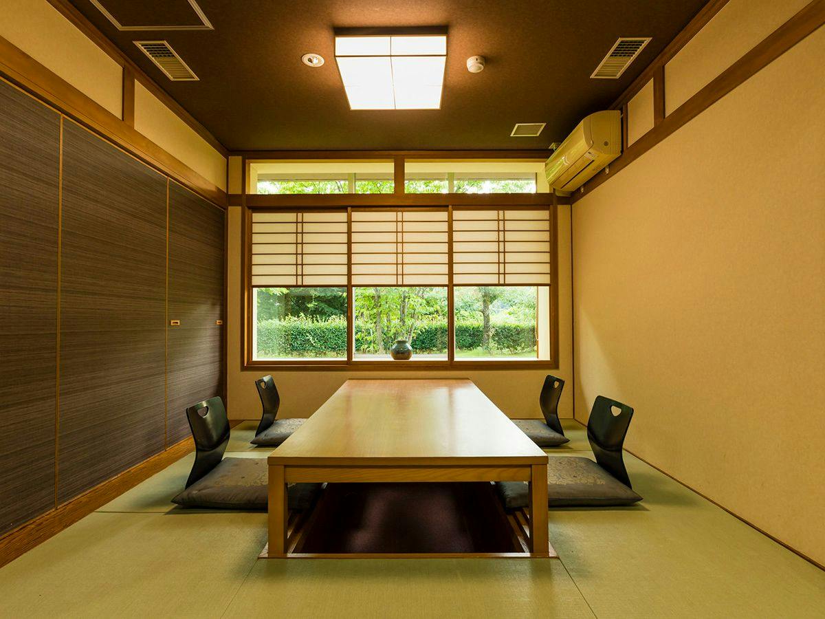Jintsukyo Kasuga Onsen Tominowa