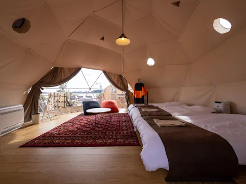 ภายในเต็นท์โดม