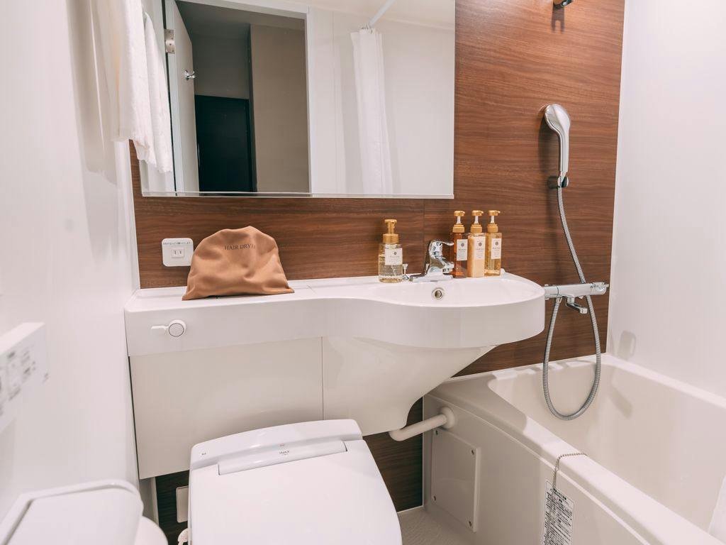R Hotel Honmachi
