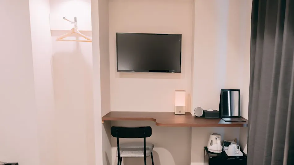 R Hotel Honmachi