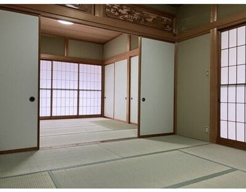 2間続きの縁側付きの和室