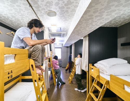 ミックスドミトリー