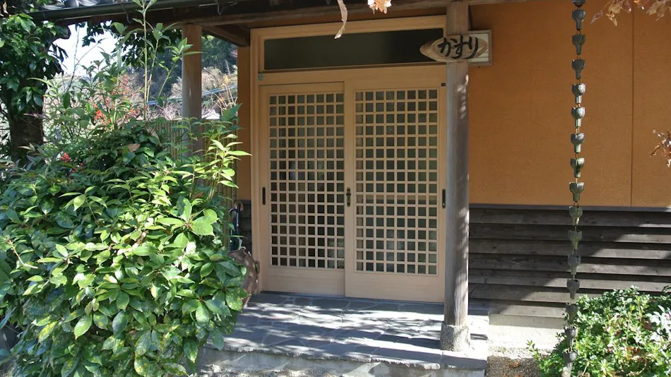 Yukemuri no Yado Hanayui