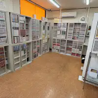 만화 코너가 3,600권까지 늘어났습니다.