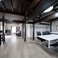 ห้องนั่งเล่นและห้องครัวขนาด 27 เสื่อพร้อมครัวระบบ IH