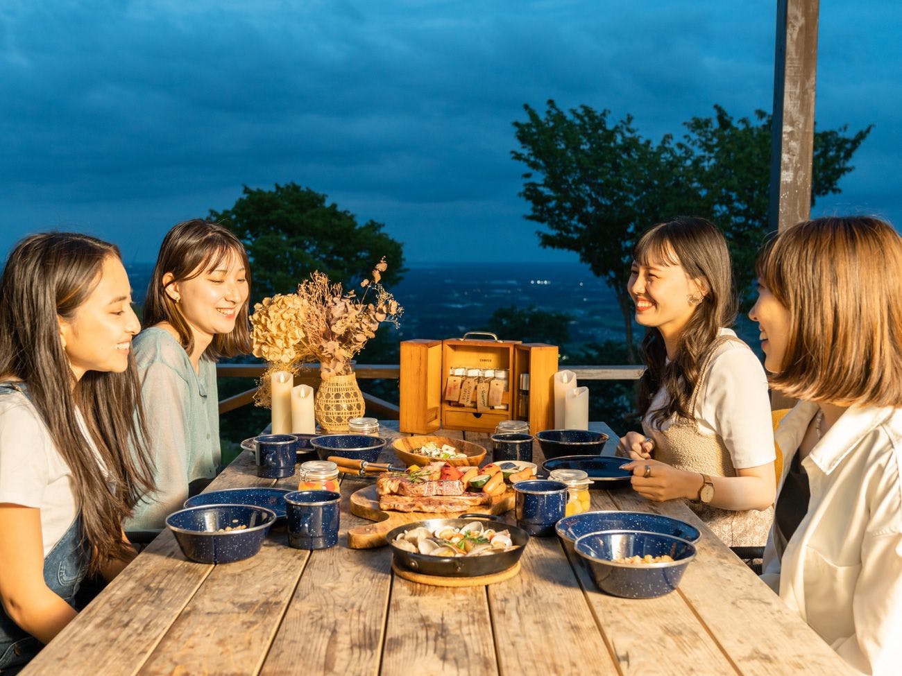 ETOWA KASAMA: Outdoor Resort Close to the Sky and Forest