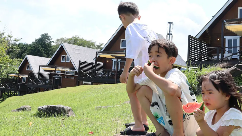 ETOWA KASAMA: Outdoor Resort Close to the Sky and Forest