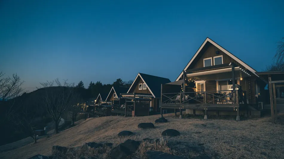 ETOWA KASAMA: Outdoor Resort Close to the Sky and Forest