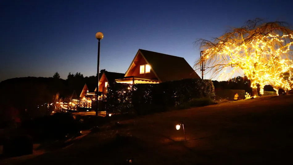 ETOWA KASAMA: Outdoor Resort Close to the Sky and Forest