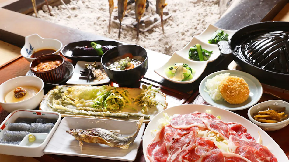 Experiential Traditional Japanese House Inn Kajika Club