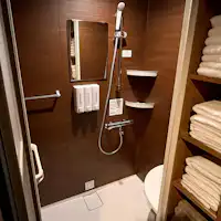 ชั้น 4 พื้นที่พิเศษพร้อมห้องอาบน้ำรวม