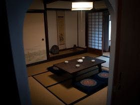 ゲストハウス真