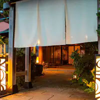 ม่านประตูทางเข้า