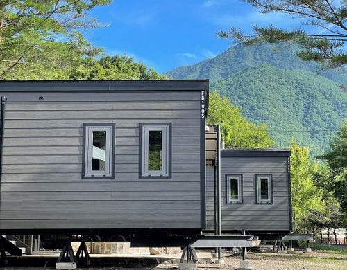 「Fire base・KAMADO」室内