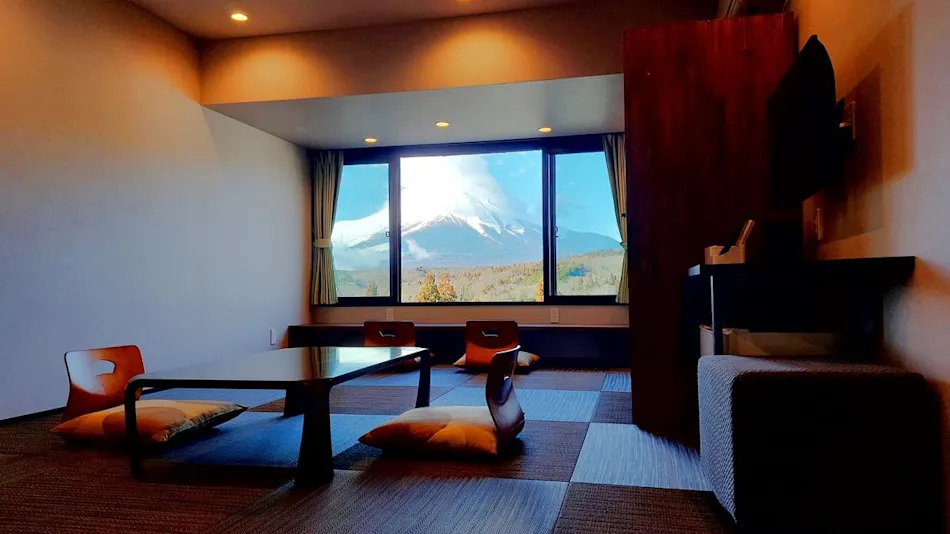 Zekkei Fuji no Yado Rokumeikan HILLS Yamanakako