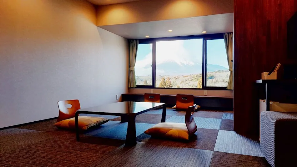 Zekkei Fuji no Yado Rokumeikan HILLS Yamanakako