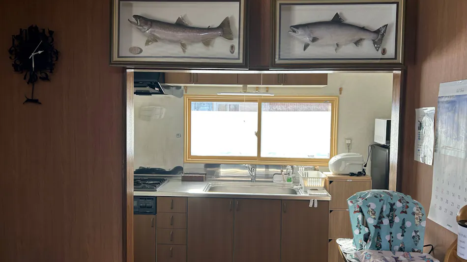 Shiretoko Fishing Guide & Cottage Neko no Shippo